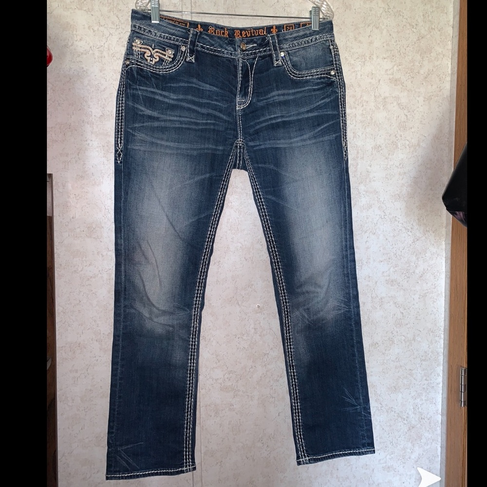Easy Capri Rock Revival Jeans    Size29